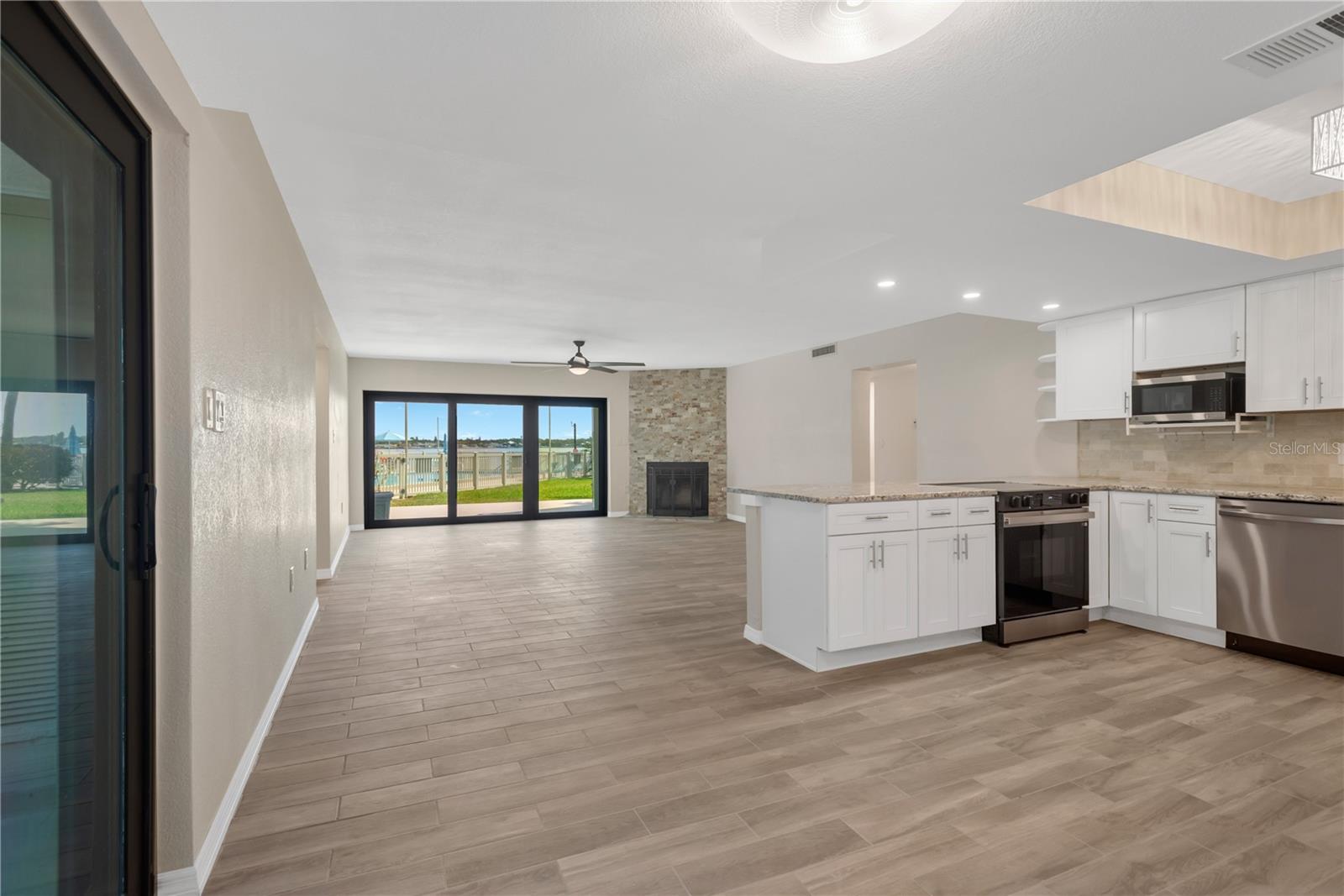 7520 SUNSHINE SKYWAY LN S #P5, ST PETERSBURG, FL, 33711