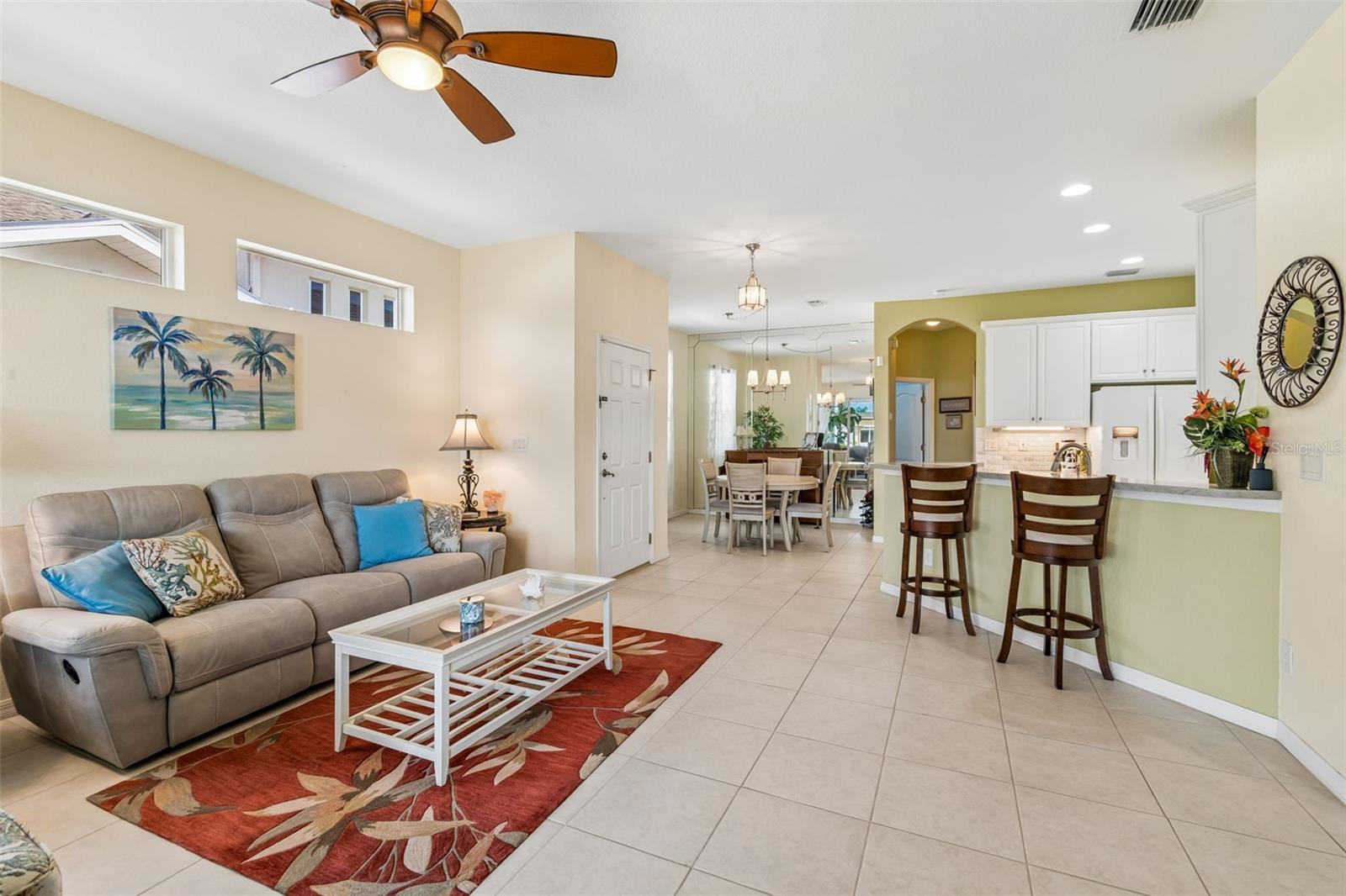 2011 SIFIELD GREENS WAY #2011, SUN CITY CENTER, FL, 33573