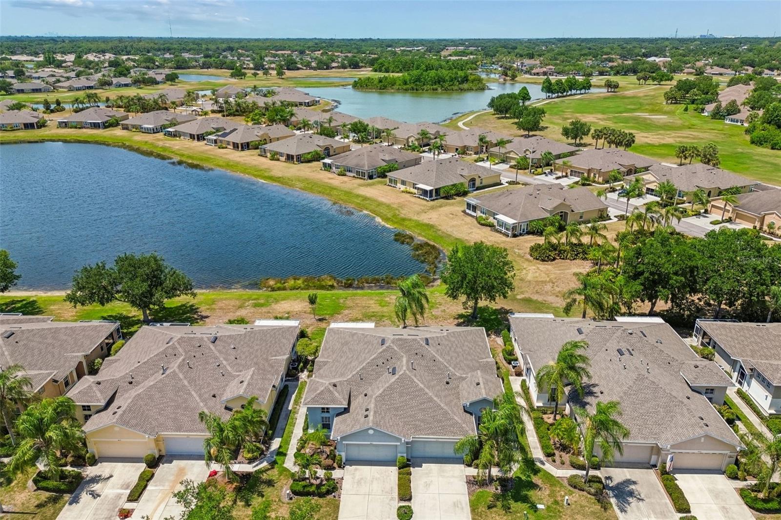 2011 SIFIELD GREENS WAY #2011, SUN CITY CENTER, FL, 33573