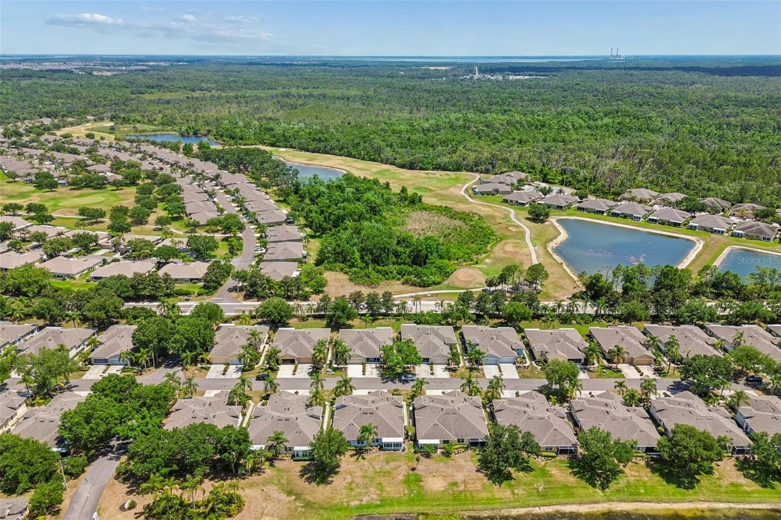 2011 SIFIELD GREENS WAY #2011, SUN CITY CENTER, FL, 33573
