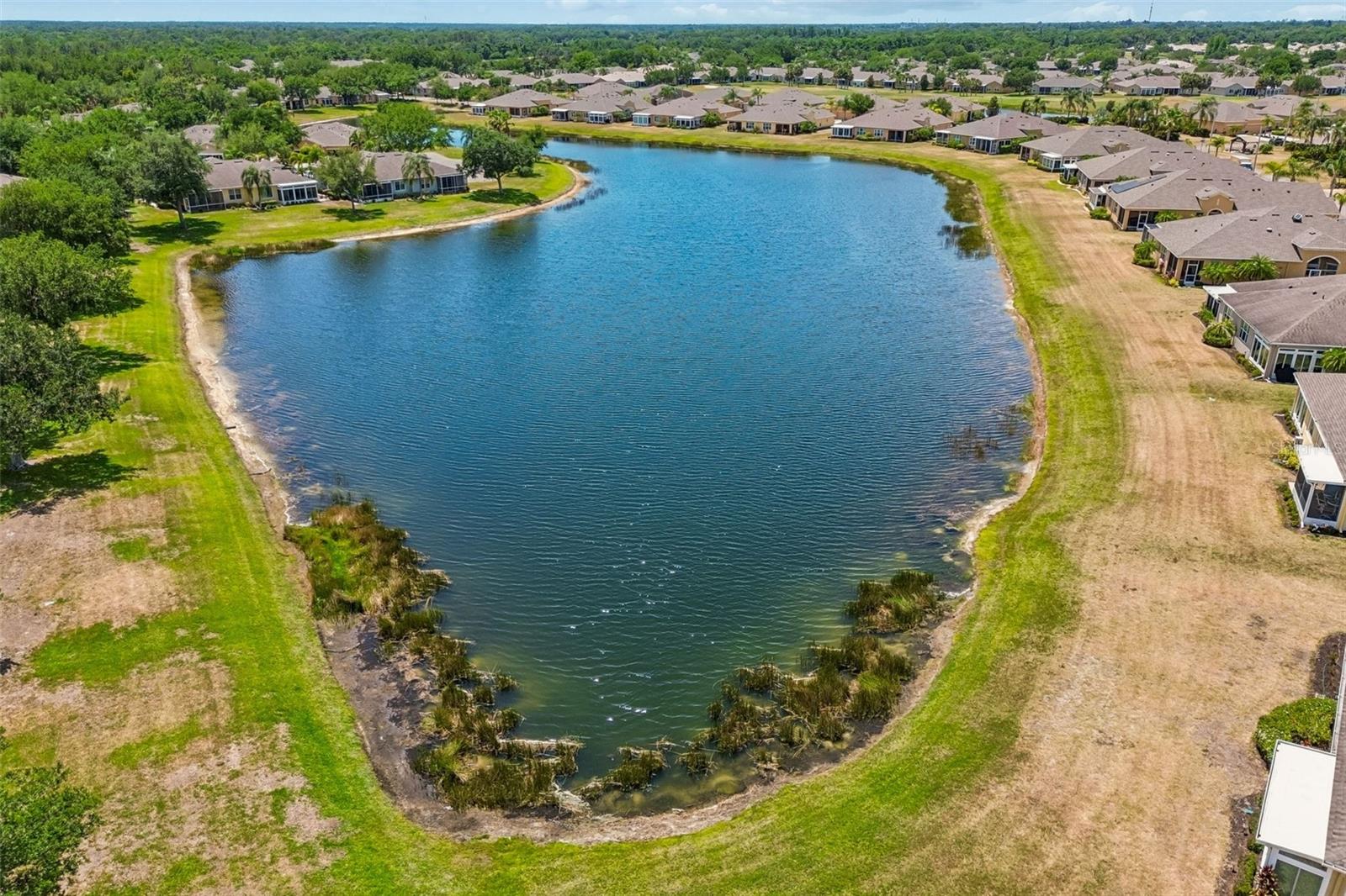 2011 SIFIELD GREENS WAY #2011, SUN CITY CENTER, FL, 33573