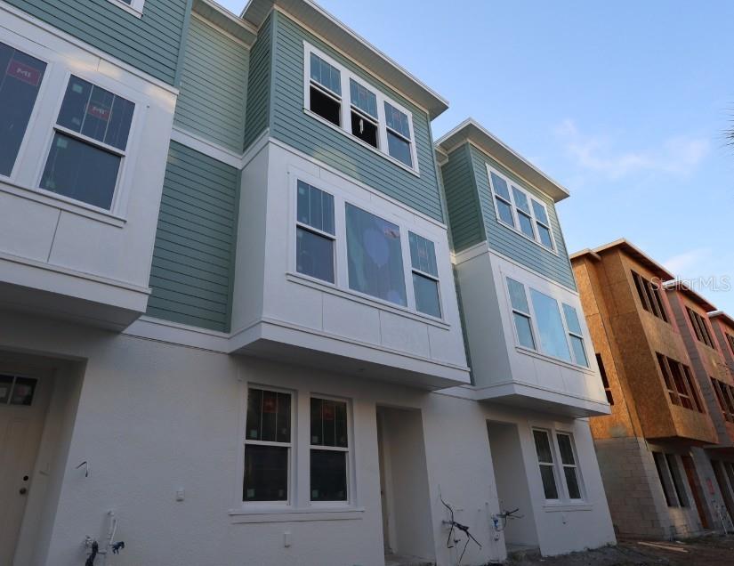 466 31ST WAY N #9, ST PETERSBURG, FL, 33713