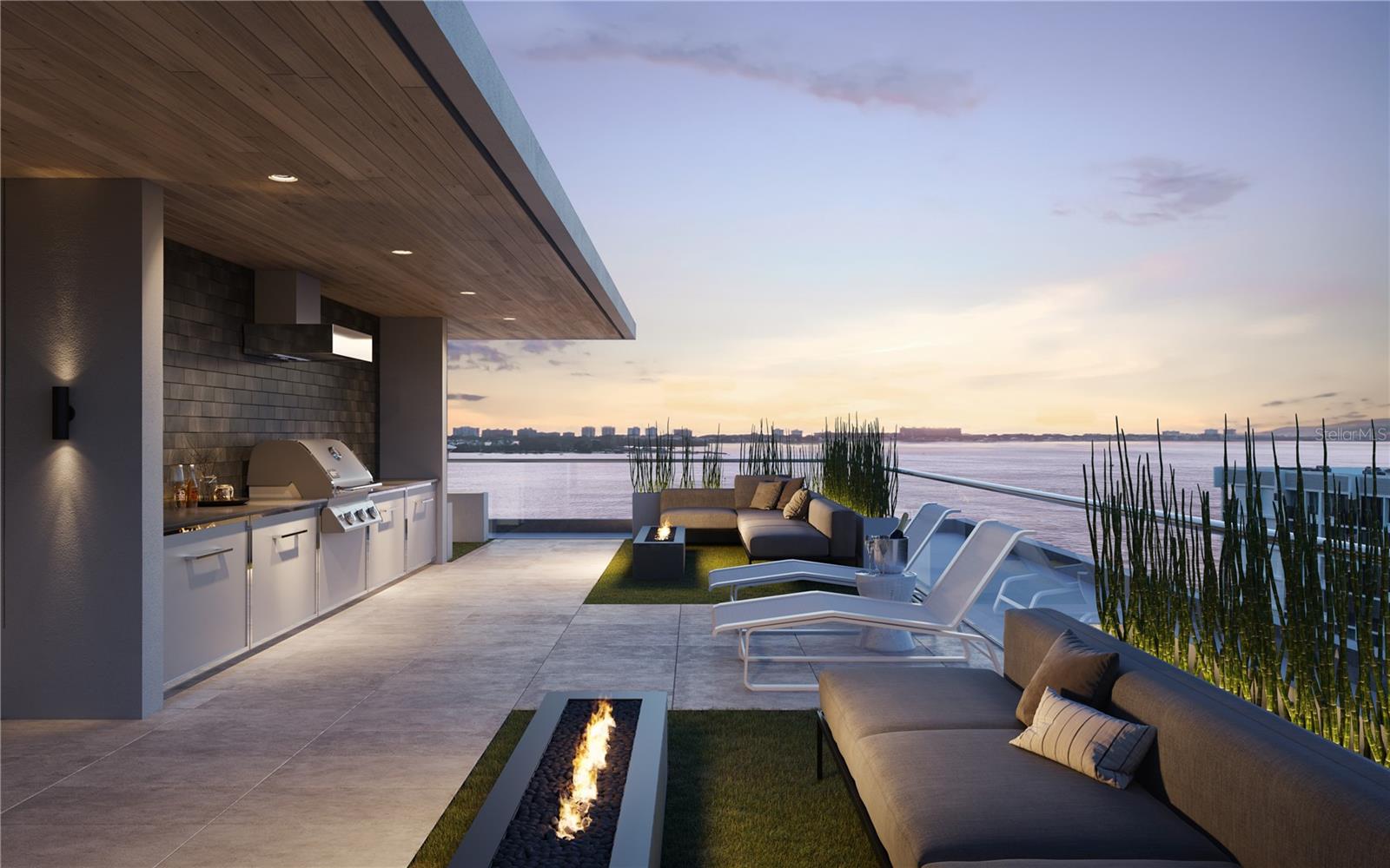 688 GOLDEN GATE POINT #302, SARASOTA, FL, 34236