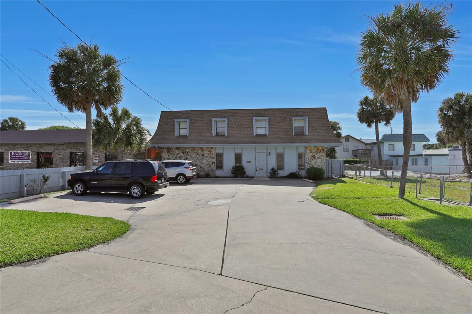 162 S PENINSULA DR, DAYTONA BEACH, FL, 32118