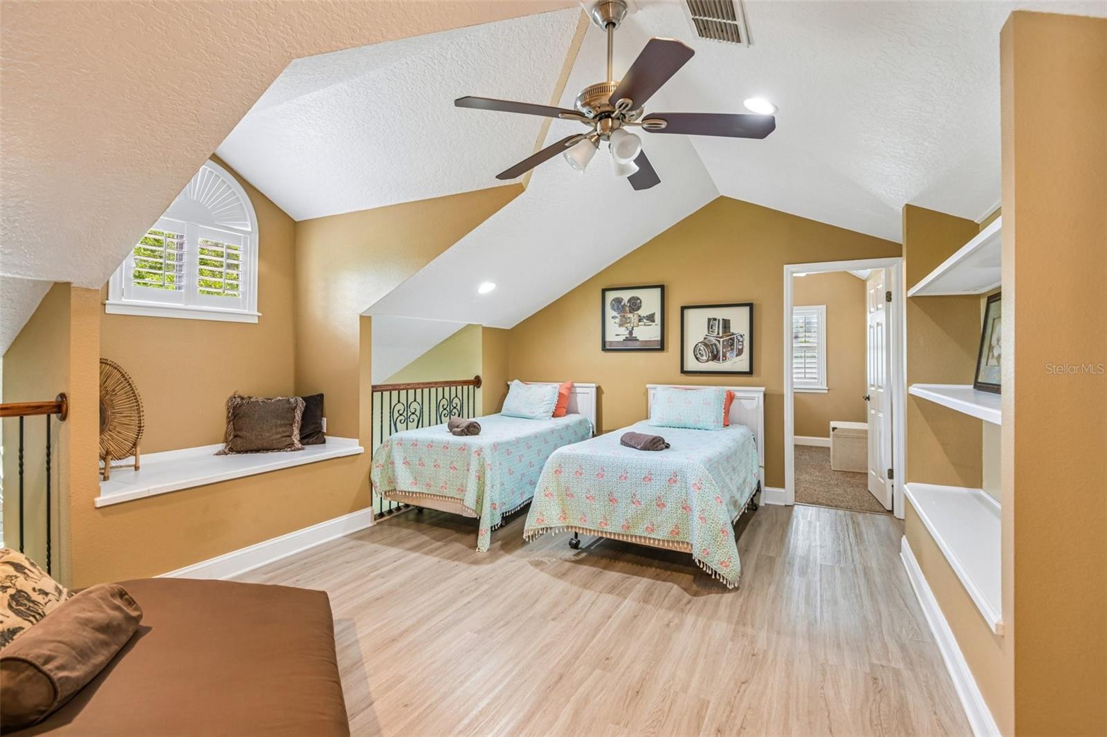 3157 N CANAL DR, PALM HARBOR, FL, 34684