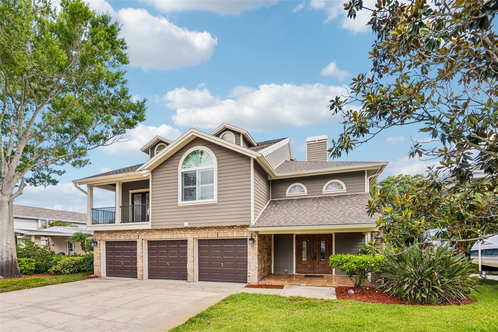 3157 N CANAL DR, PALM HARBOR, FL, 34684