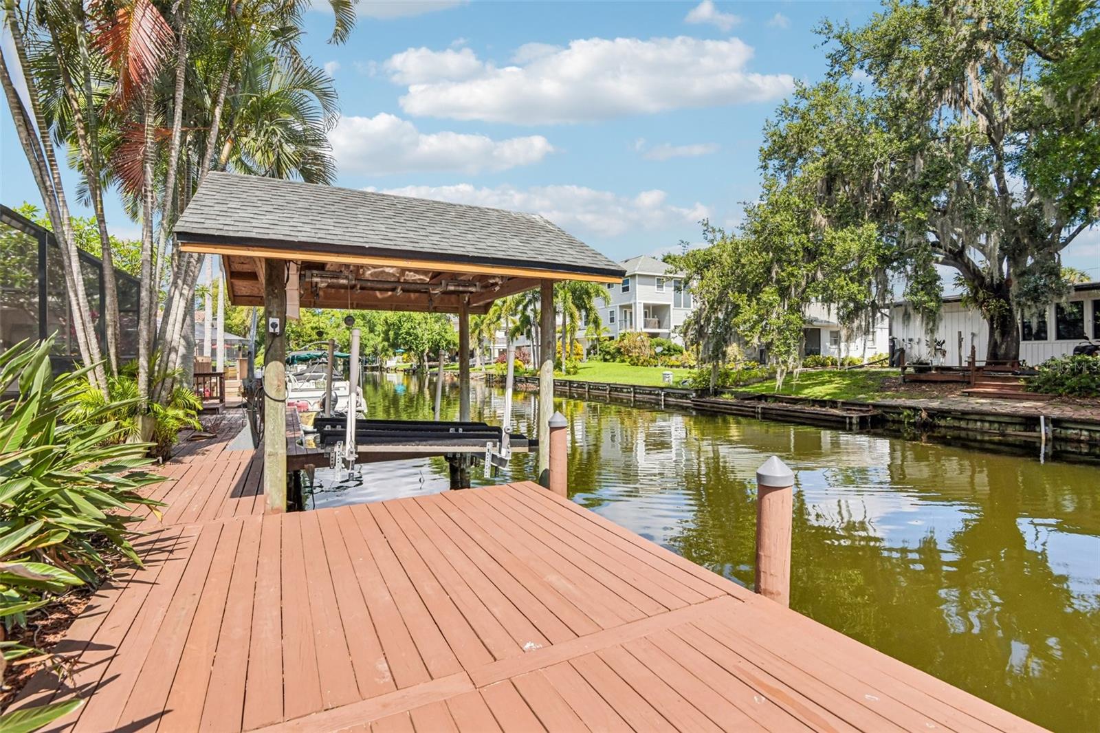 3157 N CANAL DR, PALM HARBOR, FL, 34684