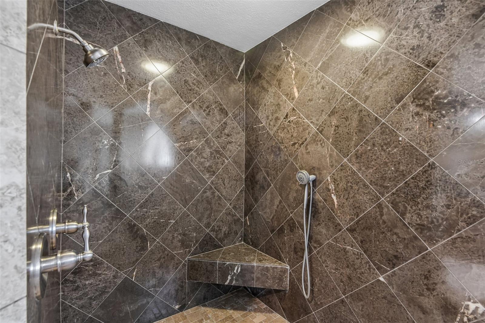 3157 N CANAL DR, PALM HARBOR, FL, 34684