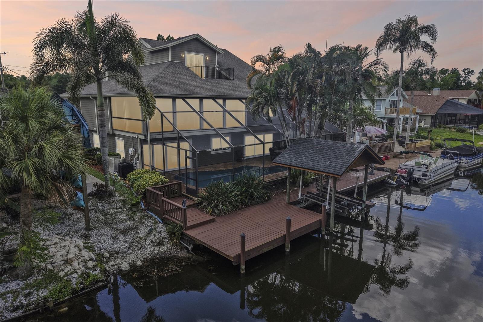 3157 N CANAL DR, PALM HARBOR, FL, 34684