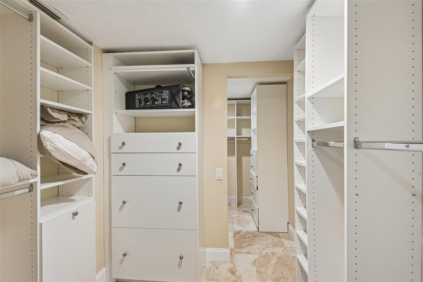 3157 N CANAL DR, PALM HARBOR, FL, 34684