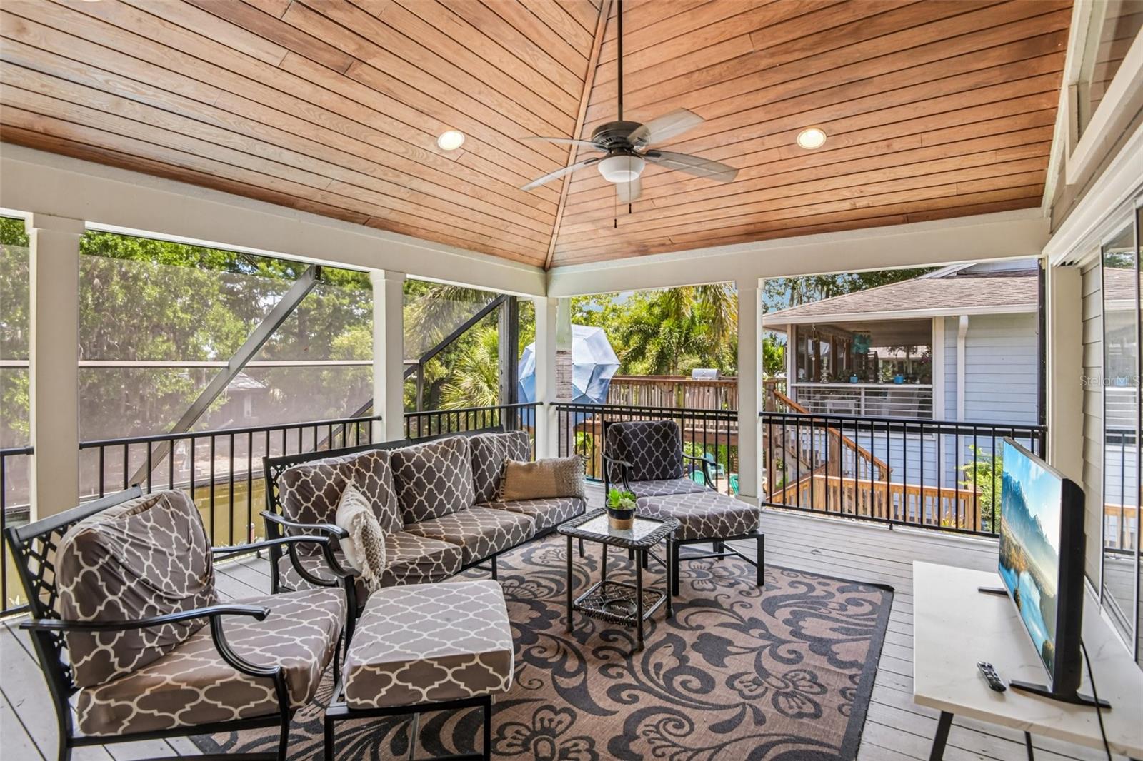 3157 N CANAL DR, PALM HARBOR, FL, 34684