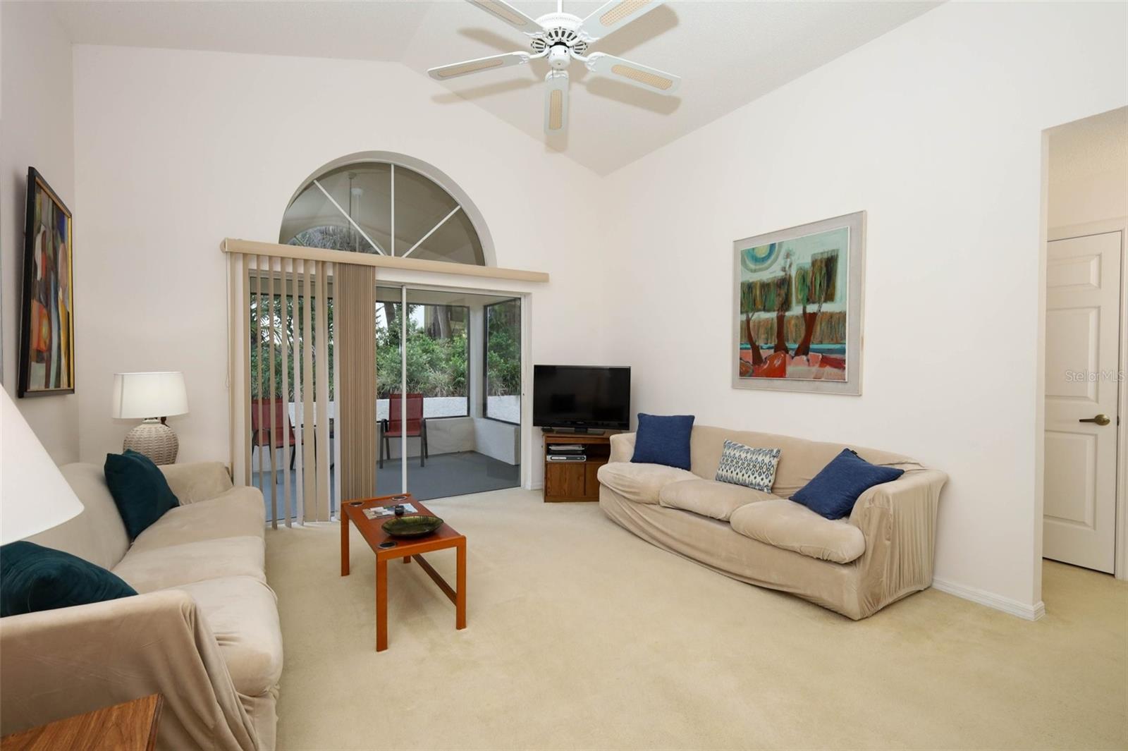 1029 E PEBBLE BEACH CIR, WINTER SPRINGS, FL, 32708