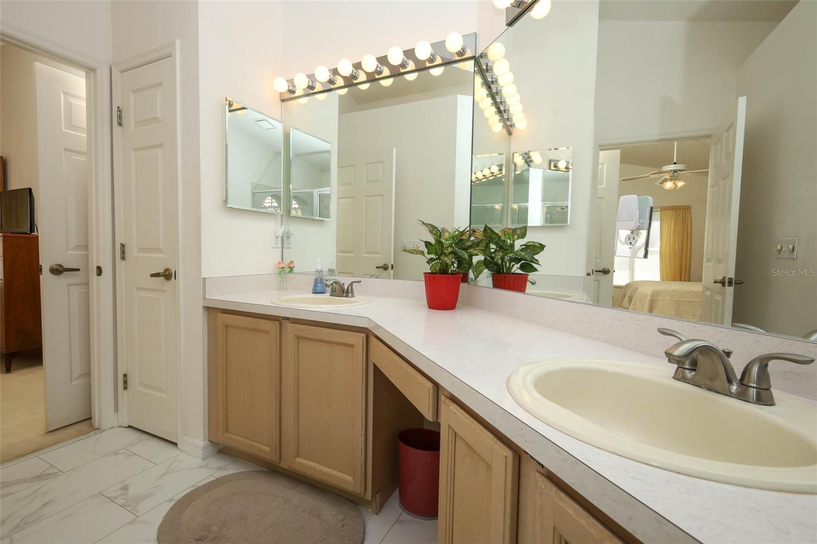 1029 E PEBBLE BEACH CIR, WINTER SPRINGS, FL, 32708