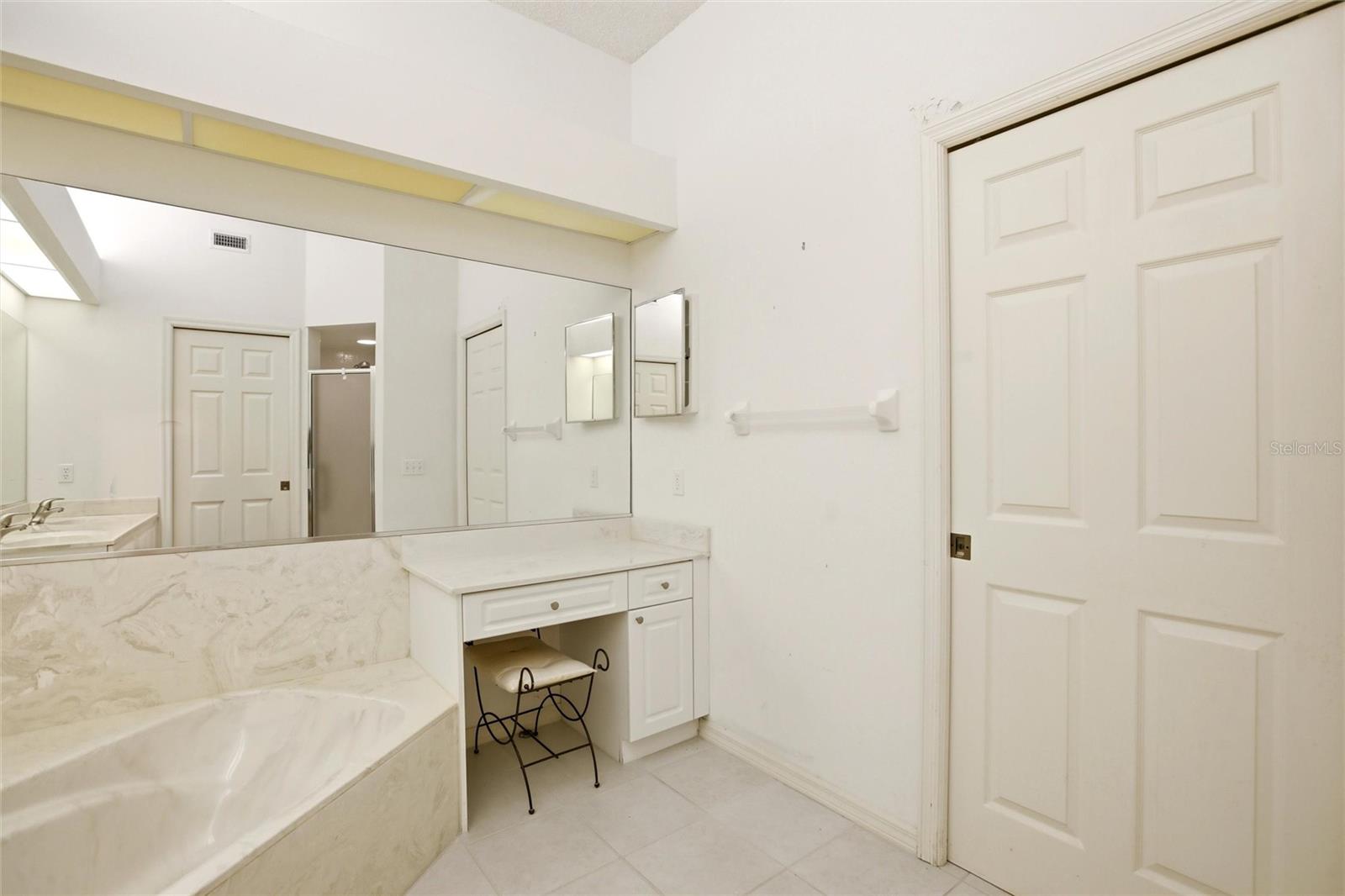 5576 COUNTRY CLUB WAY #5576, SARASOTA, FL, 34243
