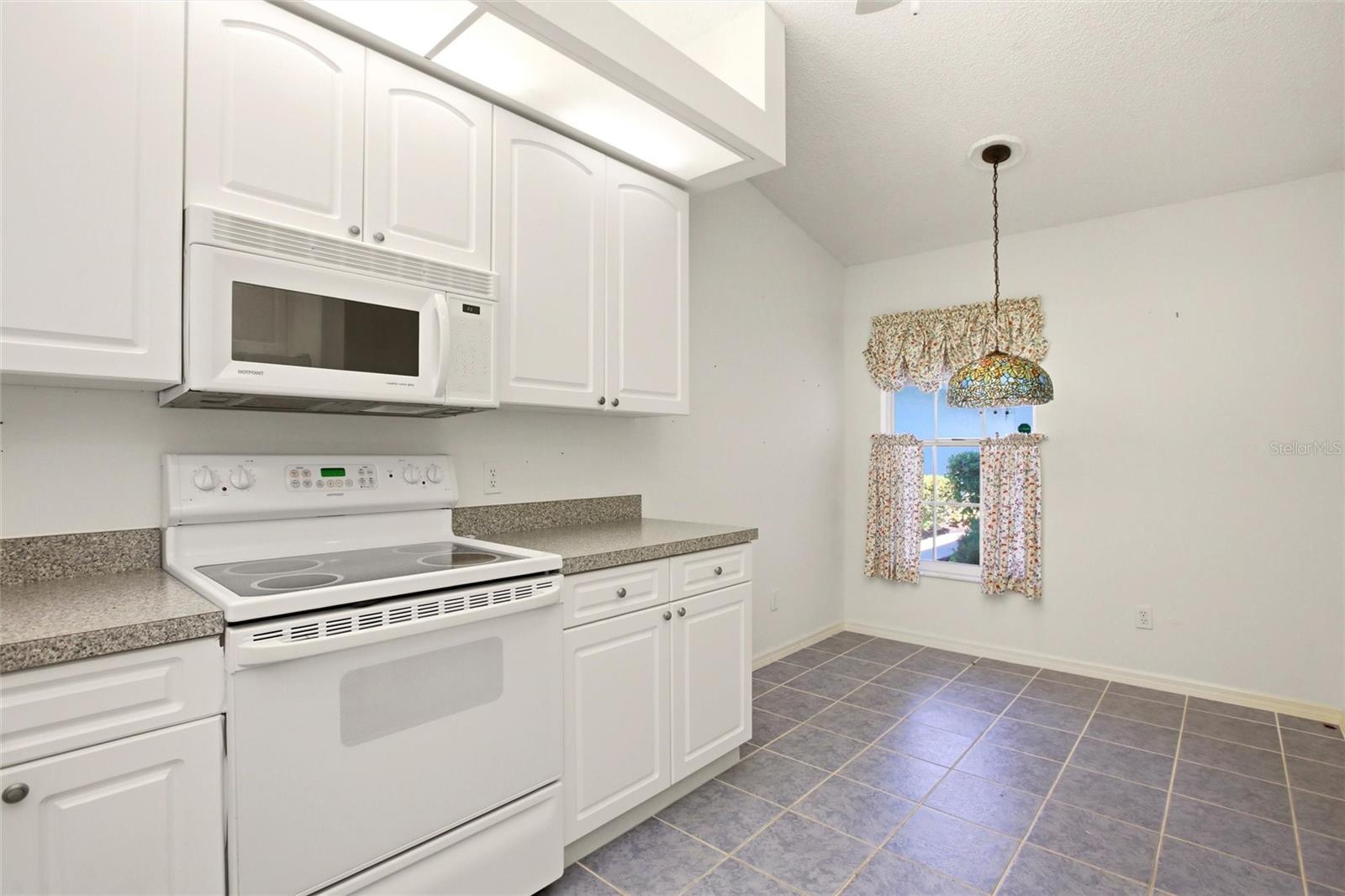 5576 COUNTRY CLUB WAY #5576, SARASOTA, FL, 34243