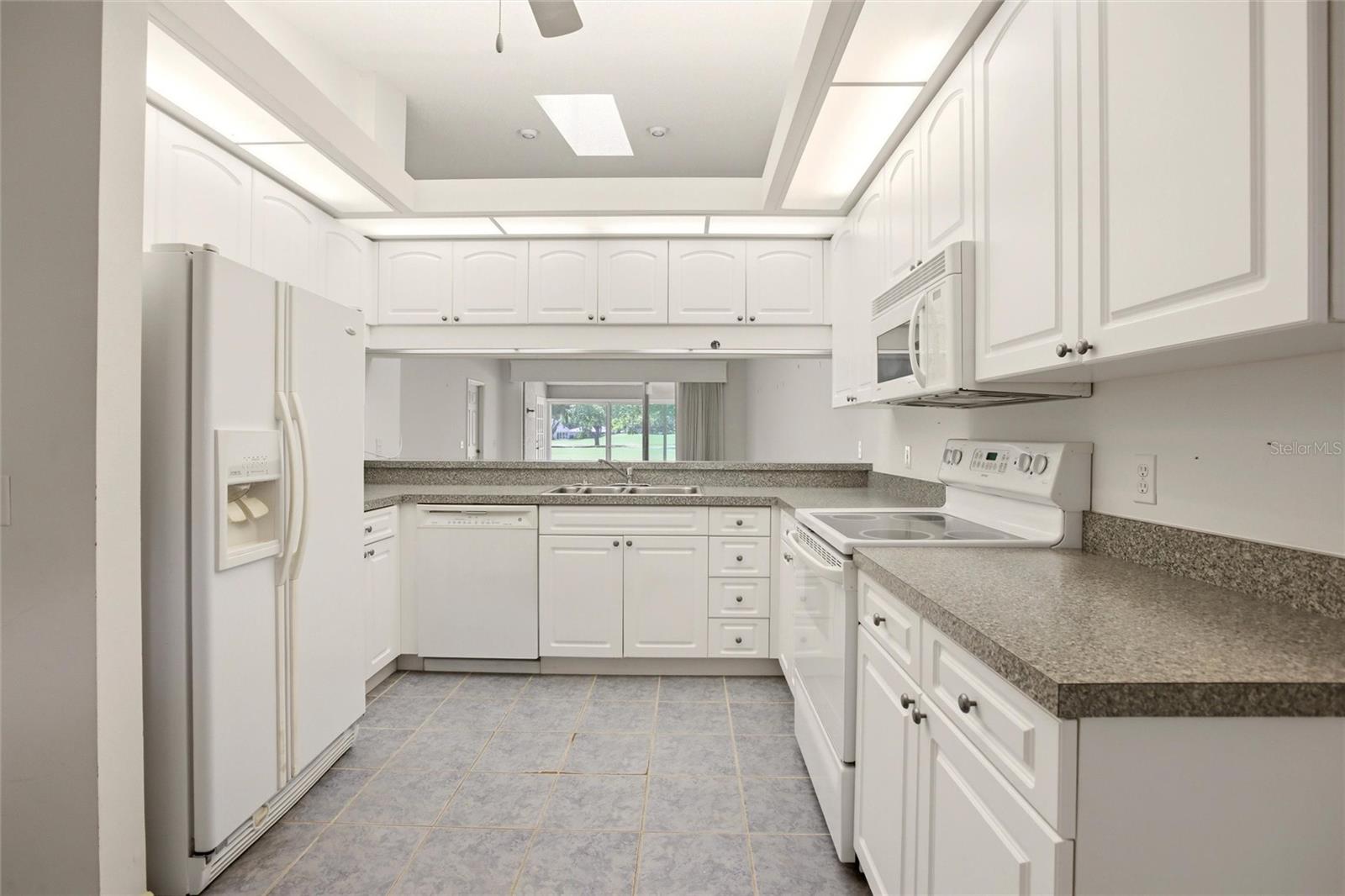 5576 COUNTRY CLUB WAY #5576, SARASOTA, FL, 34243
