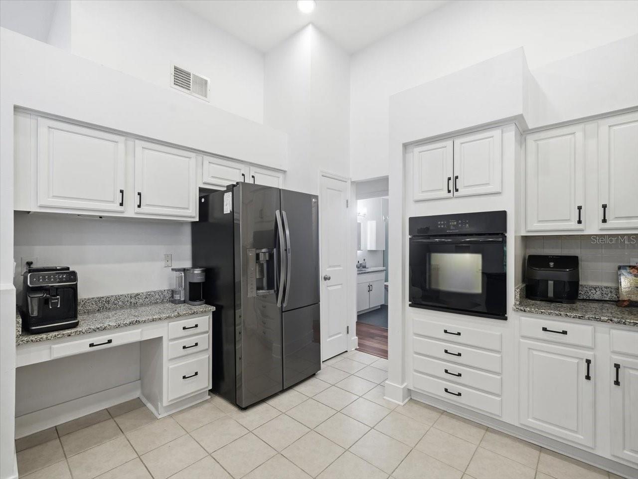 10602 CHAMBERS DR, TAMPA, FL, 33626