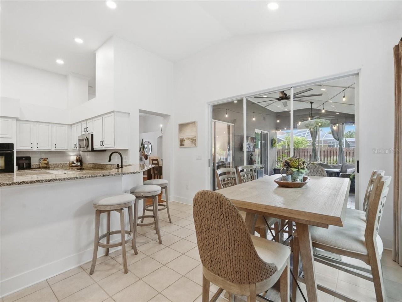 10602 CHAMBERS DR, TAMPA, FL, 33626