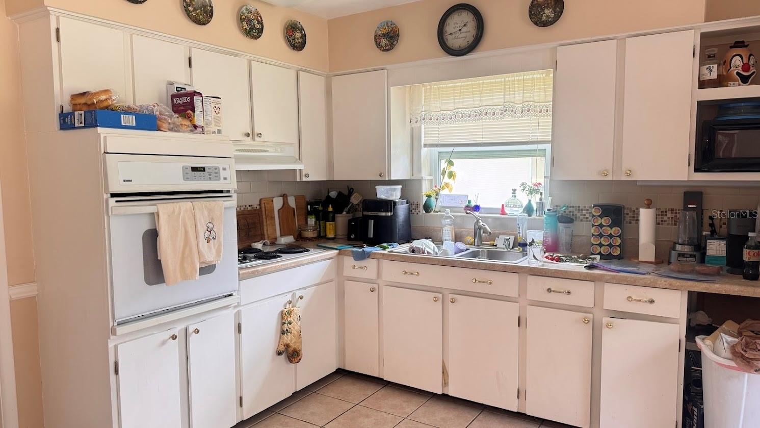 559 VILLAGRANDE AVE S, ST PETERSBURG, FL, 33707