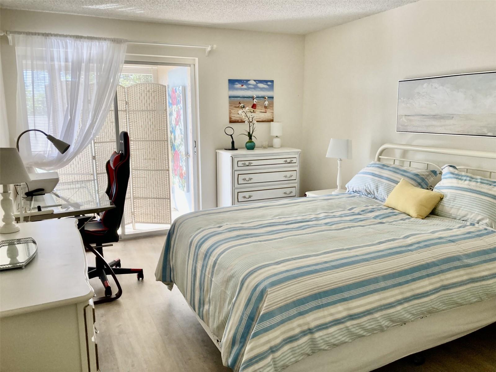 304 47TH AVENUE DR W #307, BRADENTON, FL, 34207