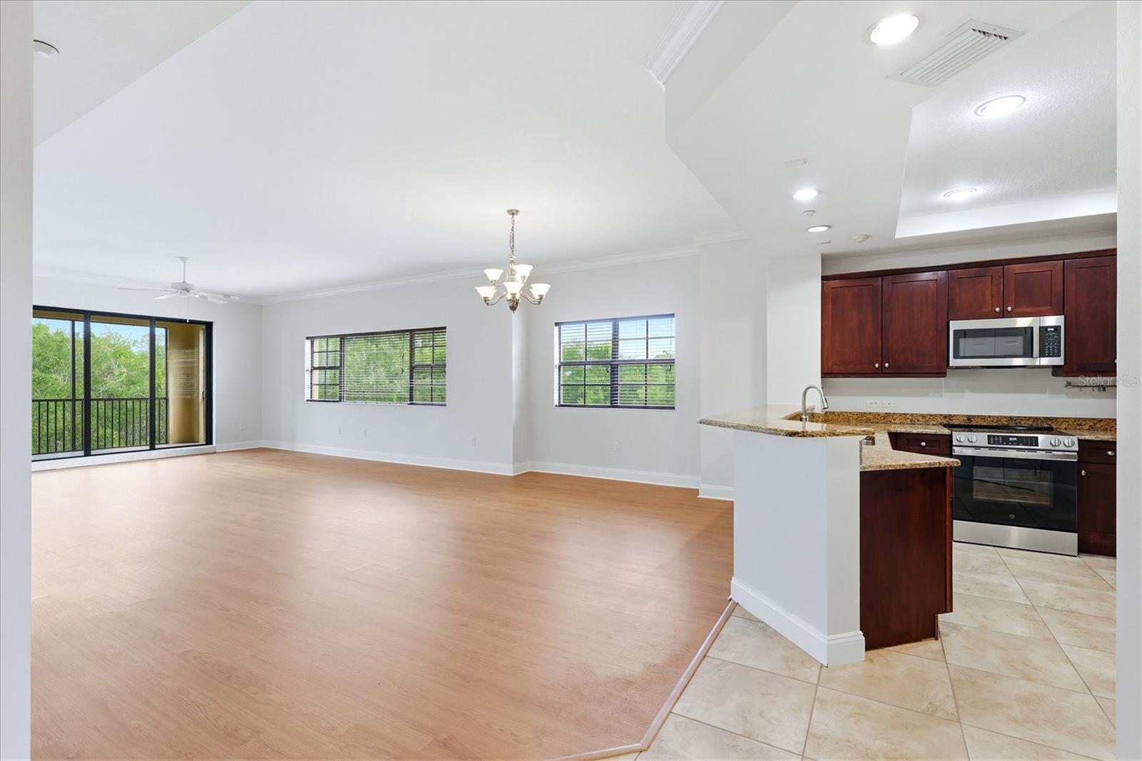 7612 LAKE VISTA CT #308, LAKEWOOD RANCH, FL, 34202