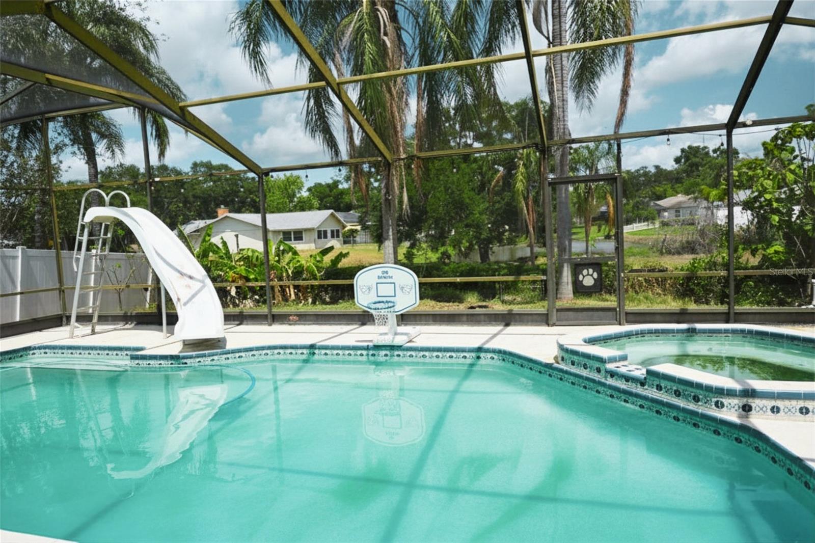 12041 70TH ST, LARGO, FL, 33773