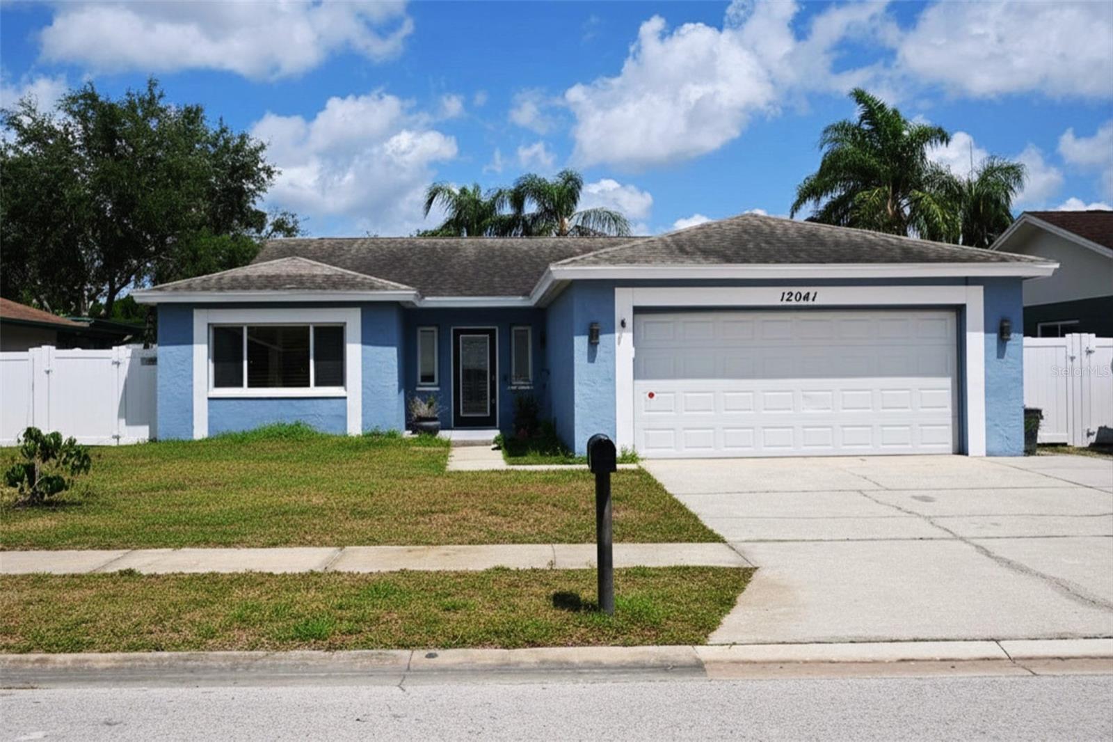 12041 70TH ST, LARGO, FL, 33773