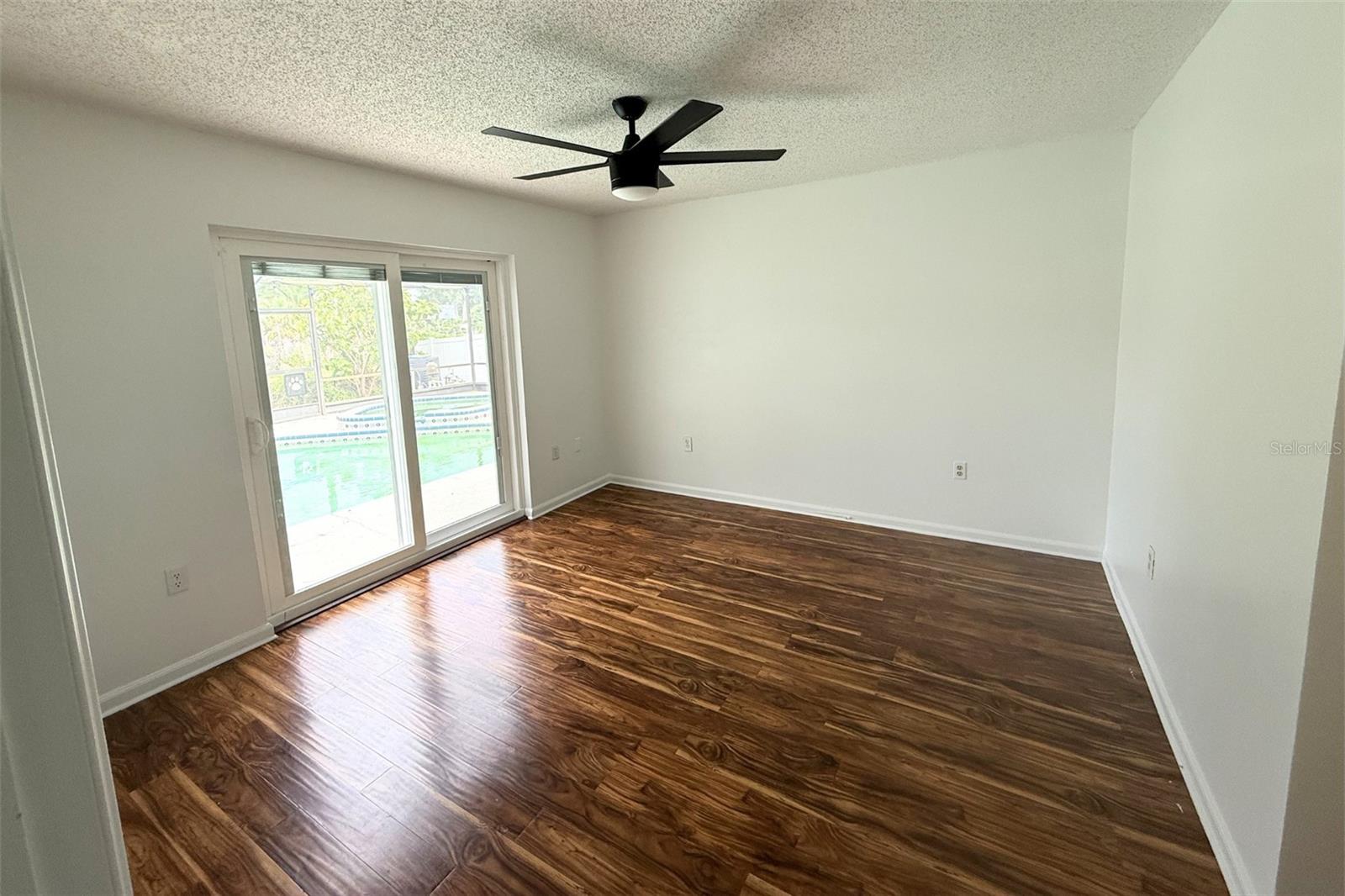 12041 70TH ST, LARGO, FL, 33773