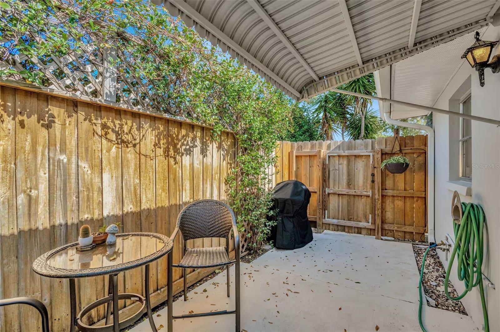 1416 LEO LN E, CLEARWATER, FL, 33755