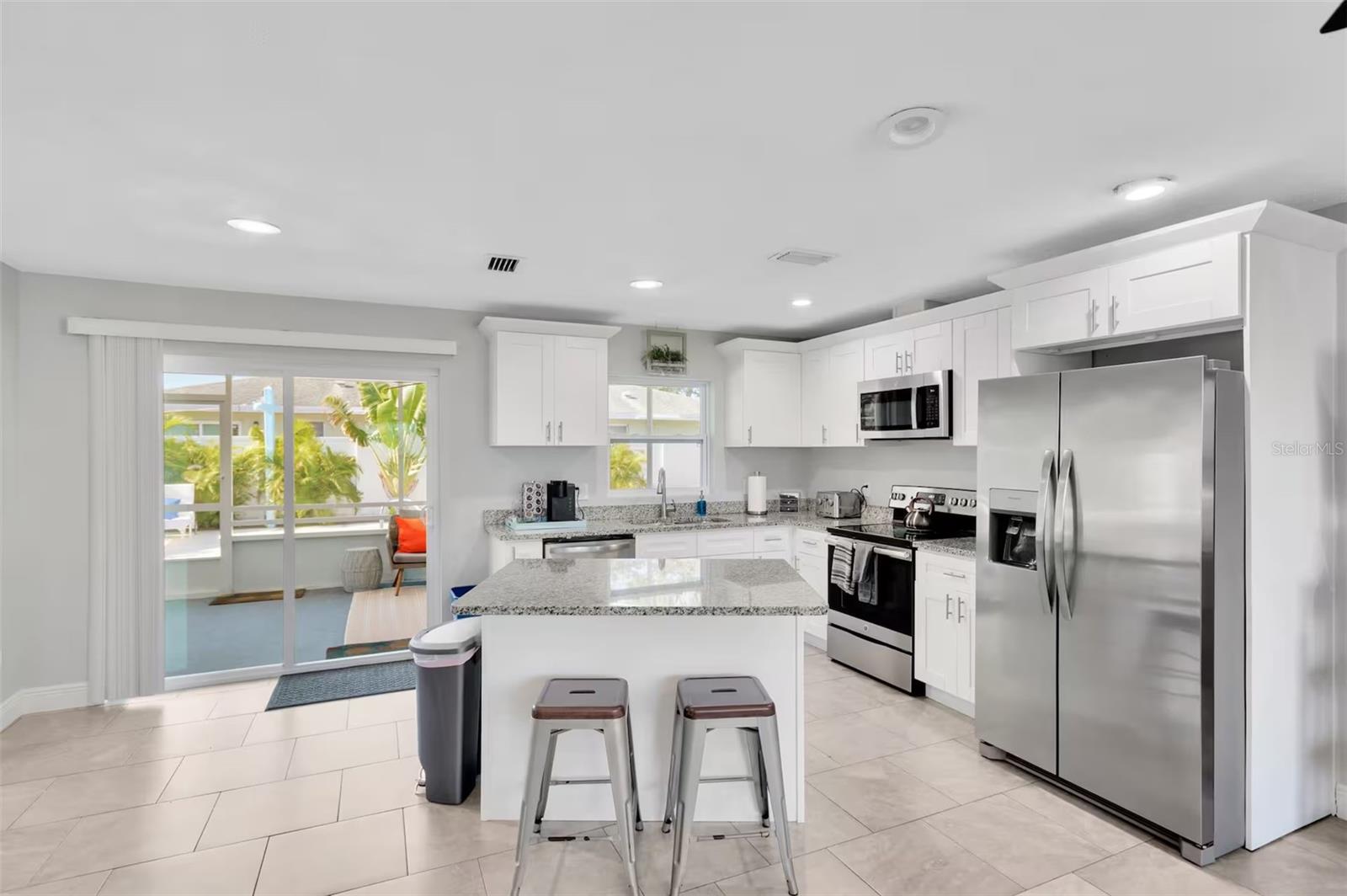1416 LEO LN E, CLEARWATER, FL, 33755