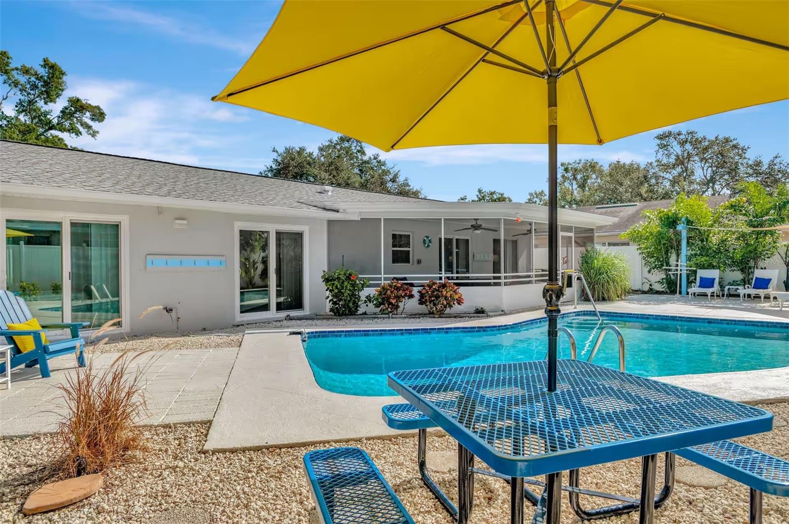 1416 LEO LN E, CLEARWATER, FL, 33755