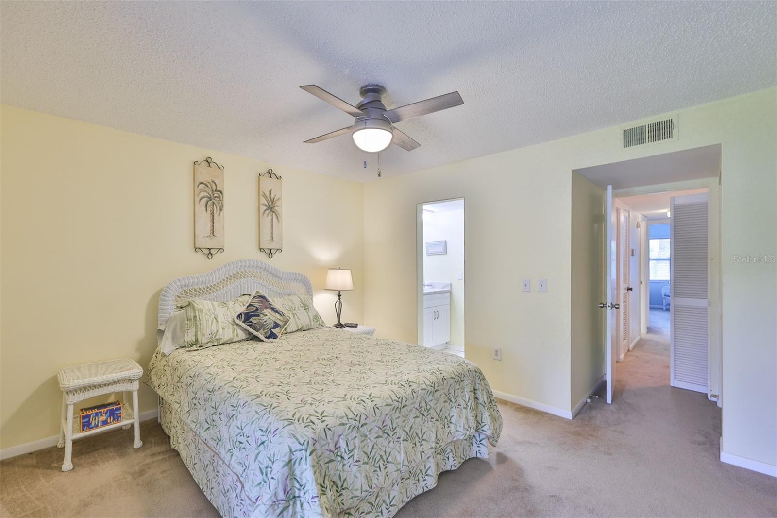 1028 APOLLO BEACH BLVD #8, APOLLO BEACH, FL, 33572