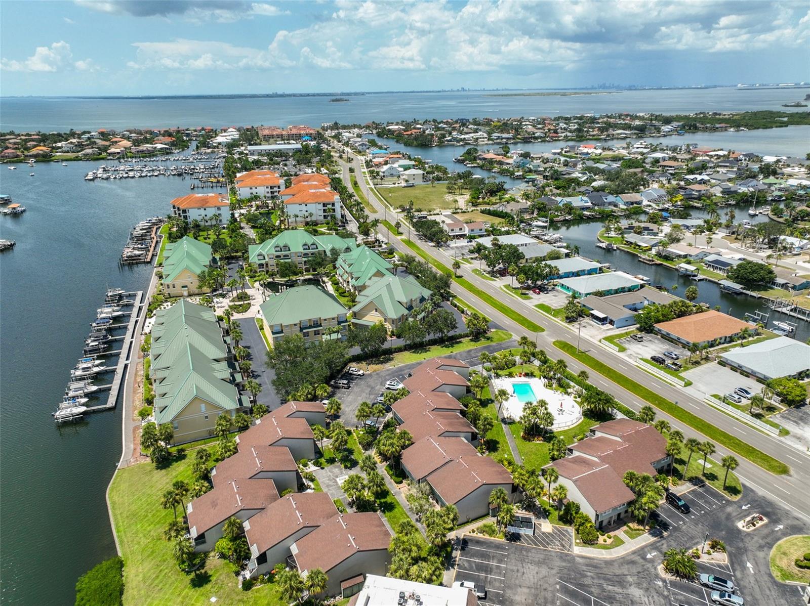 1028 APOLLO BEACH BLVD #8, APOLLO BEACH, FL, 33572