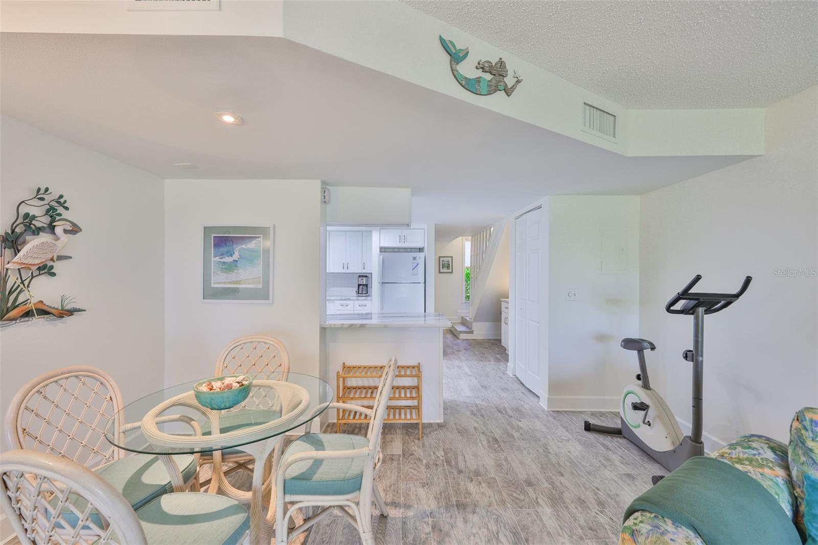 1028 APOLLO BEACH BLVD #8, APOLLO BEACH, FL, 33572