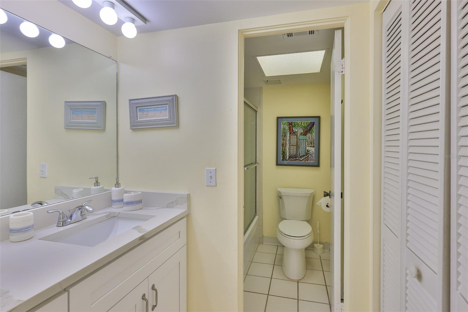 1028 APOLLO BEACH BLVD #8, APOLLO BEACH, FL, 33572