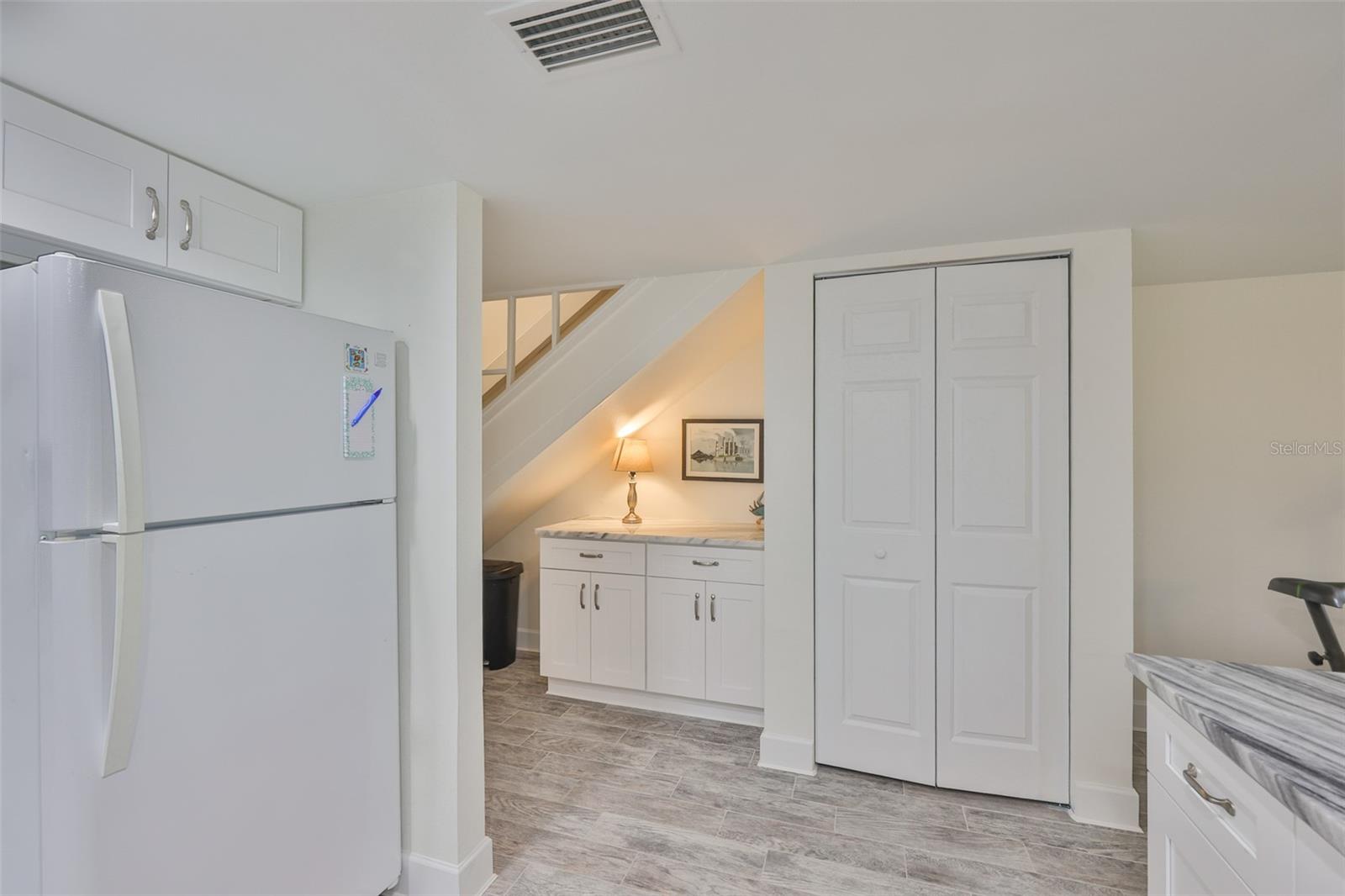 1028 APOLLO BEACH BLVD #8, APOLLO BEACH, FL, 33572