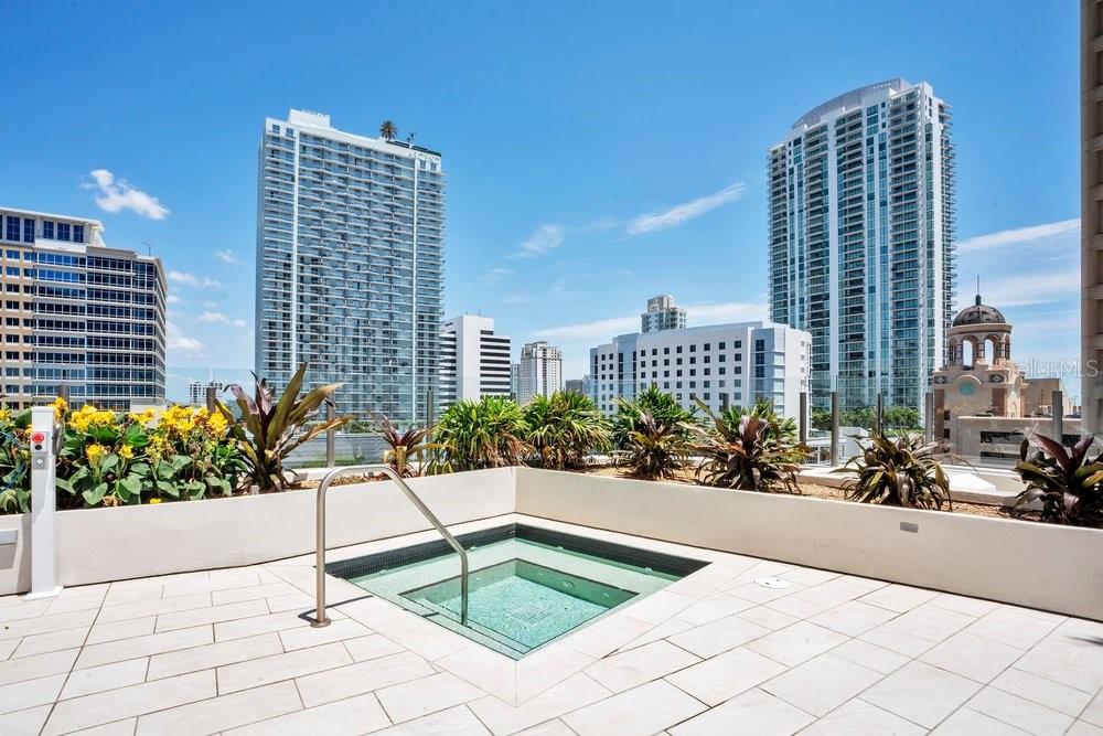 275 1ST AVE S #3808, ST PETERSBURG, FL, 33701