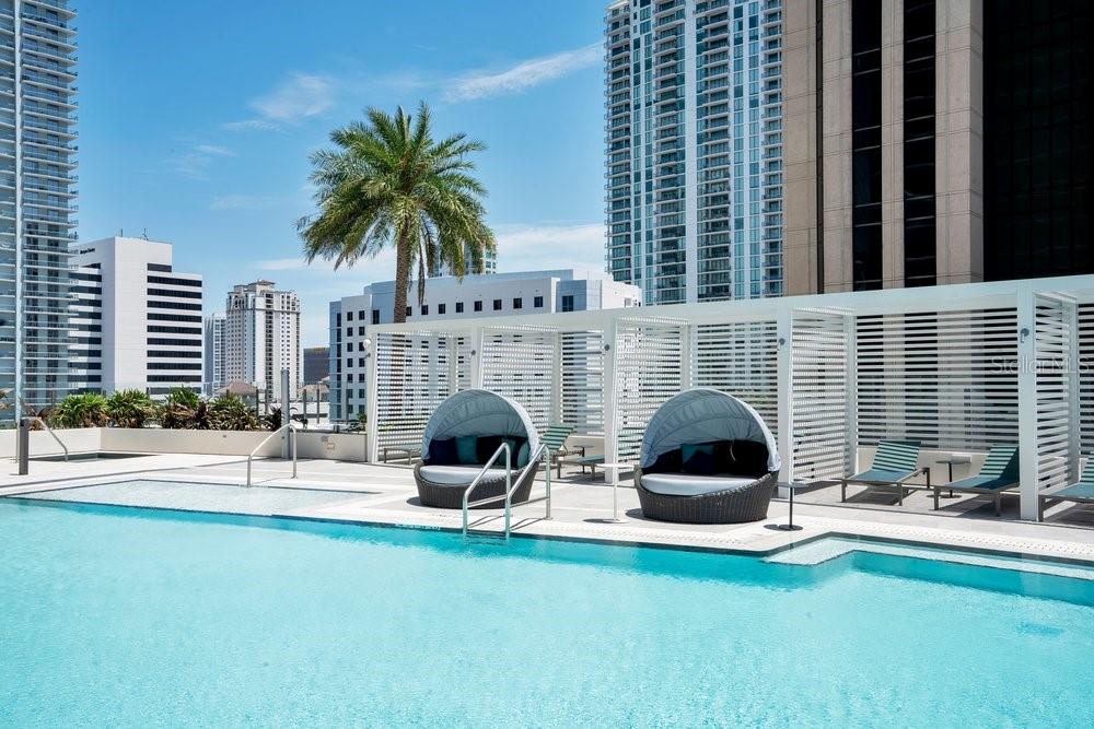 275 1ST AVE S #3808, ST PETERSBURG, FL, 33701
