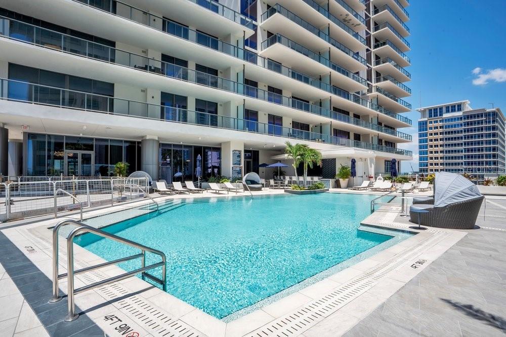 275 1ST AVE S #3808, ST PETERSBURG, FL, 33701