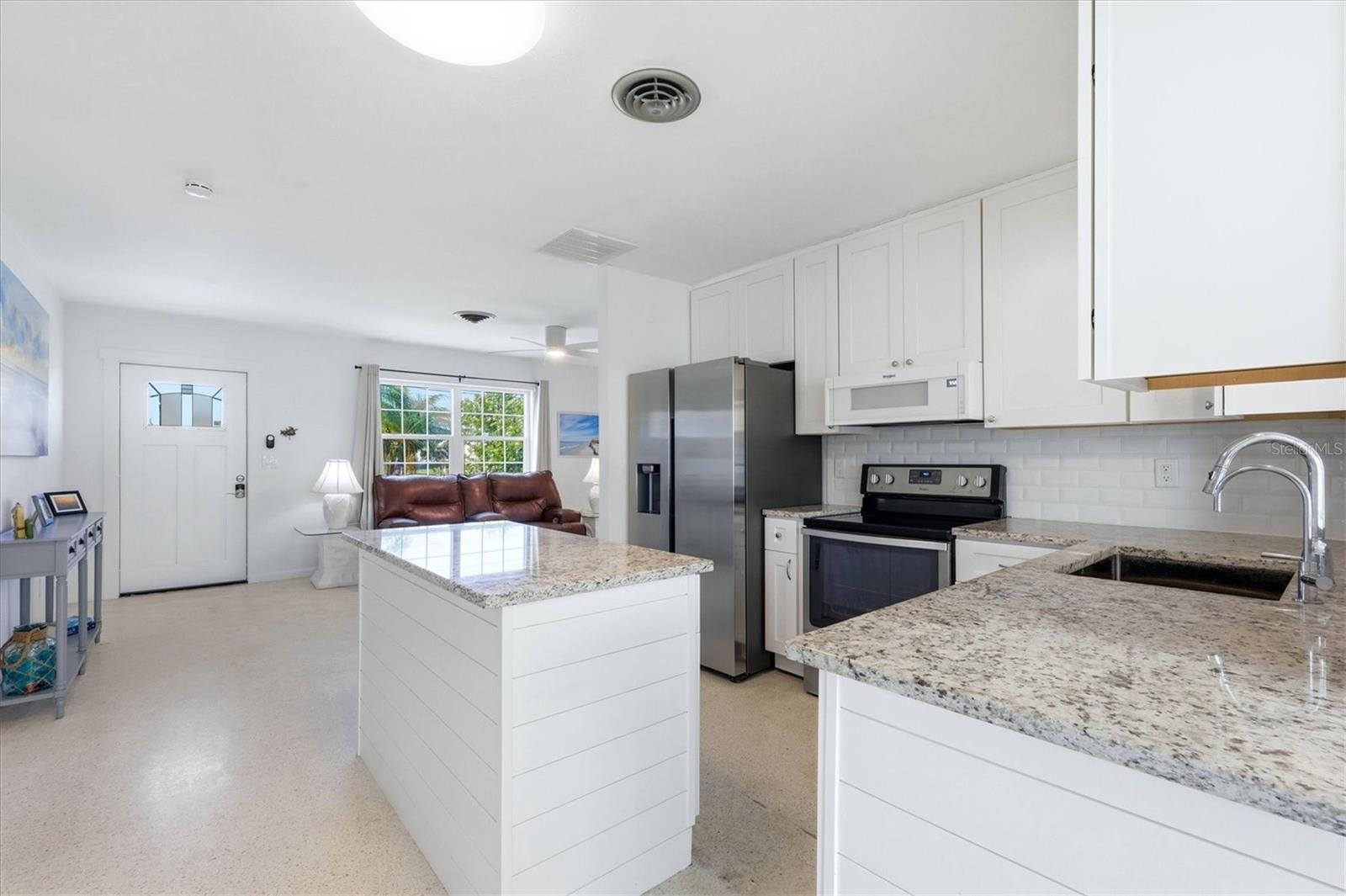 900 STEWART ST, ENGLEWOOD, FL, 34223
