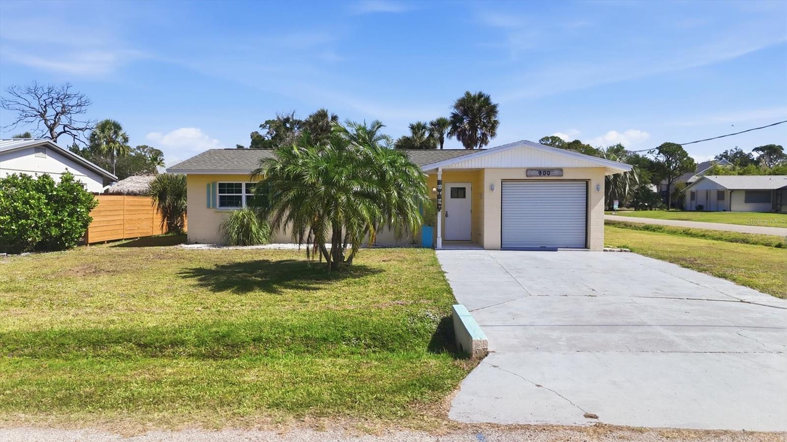 900 STEWART ST, ENGLEWOOD, FL, 34223