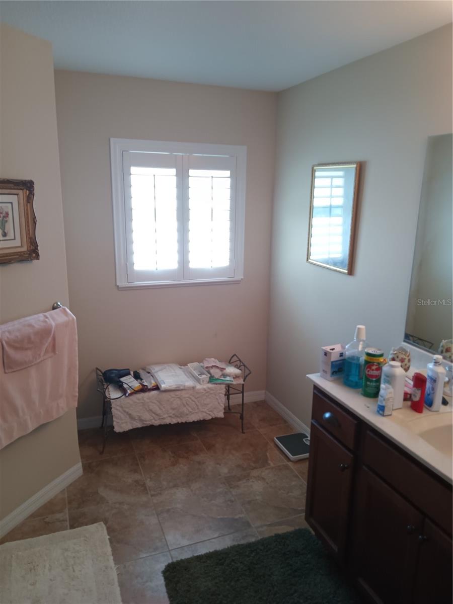 987 SE 65 CIR, OCALA, FL, 34472