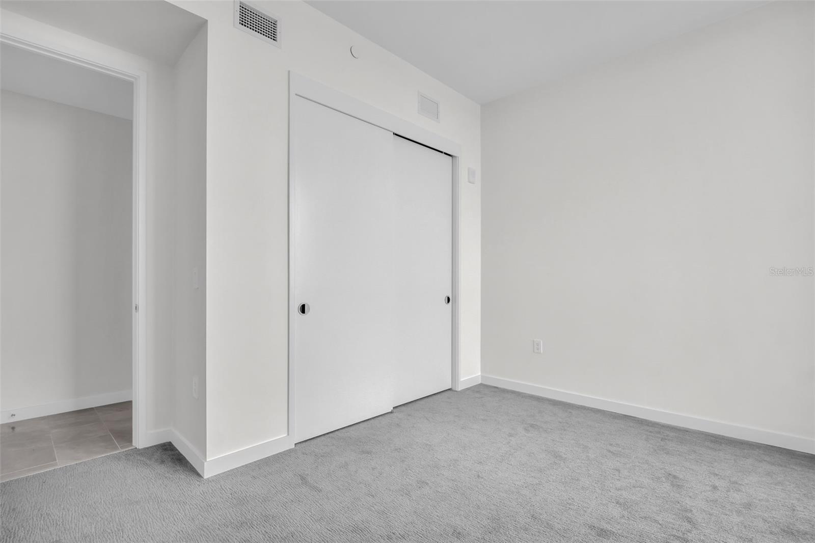 400 CENTRAL AVE #3002, ST PETERSBURG, FL, 33701