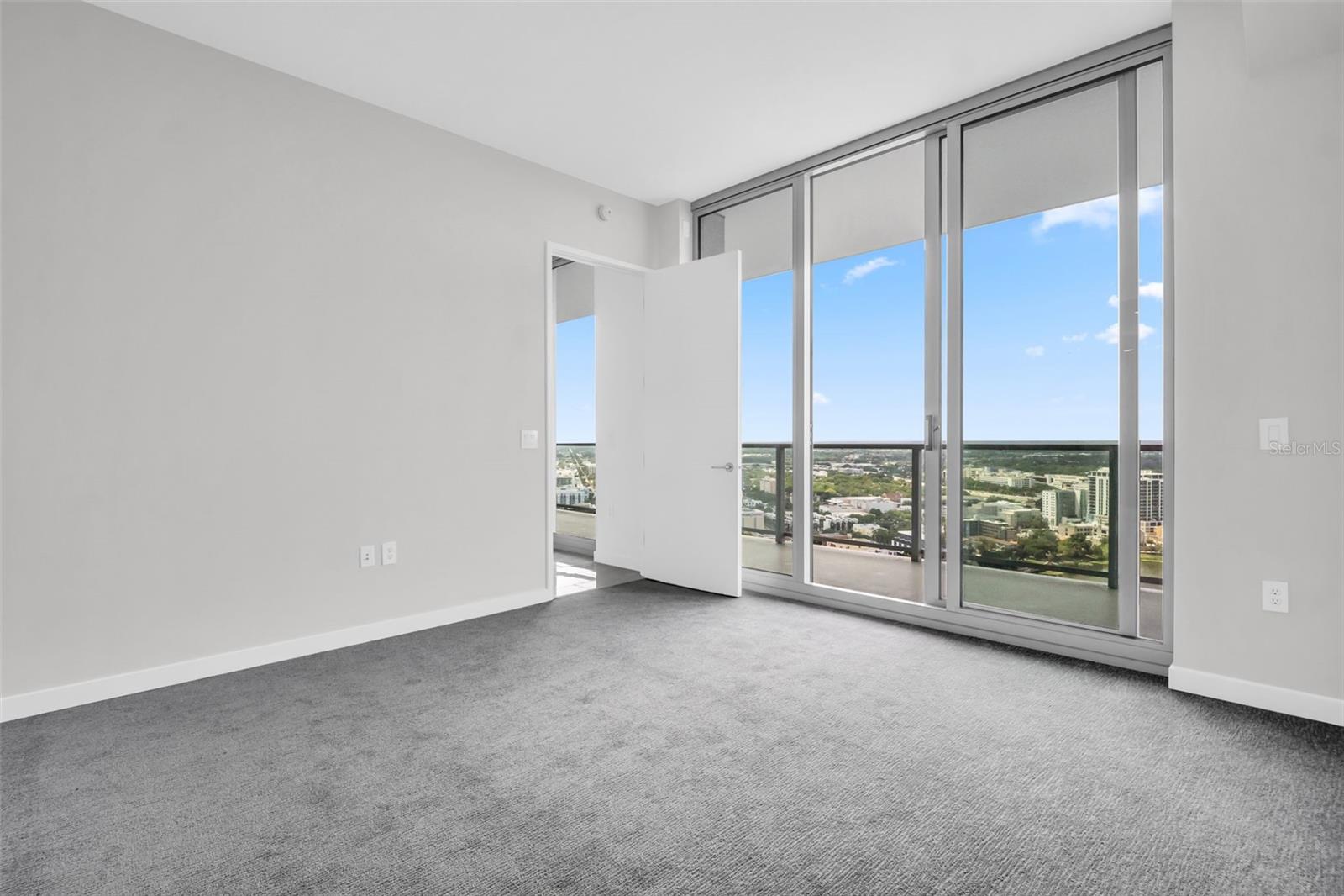 400 CENTRAL AVE #3002, ST PETERSBURG, FL, 33701
