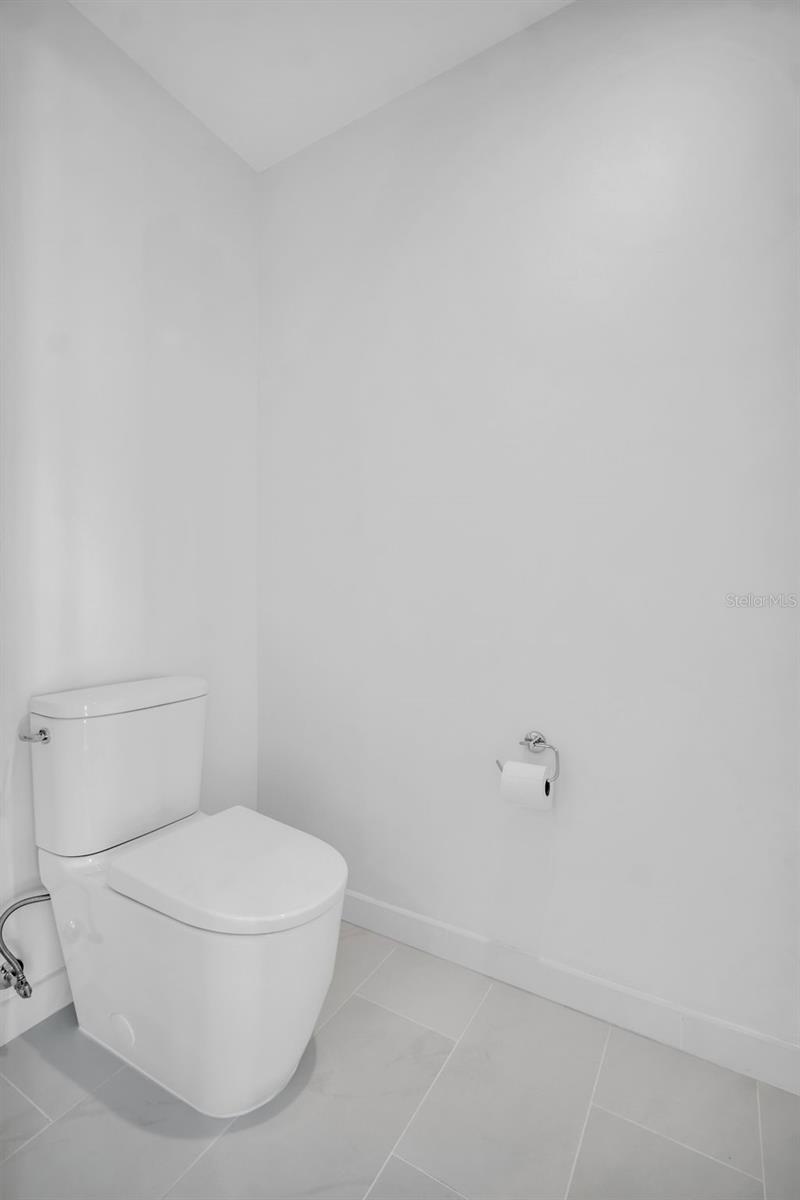 400 CENTRAL AVE #3002, ST PETERSBURG, FL, 33701