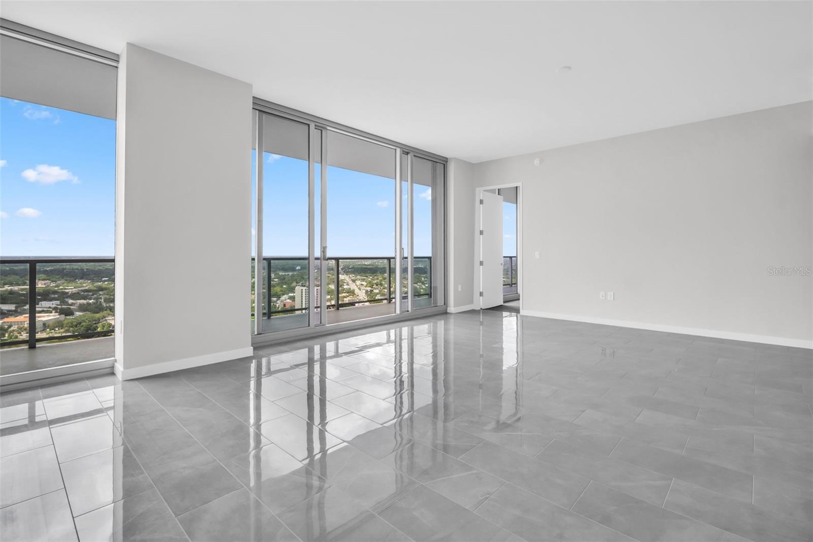 400 CENTRAL AVE #3002, ST PETERSBURG, FL, 33701