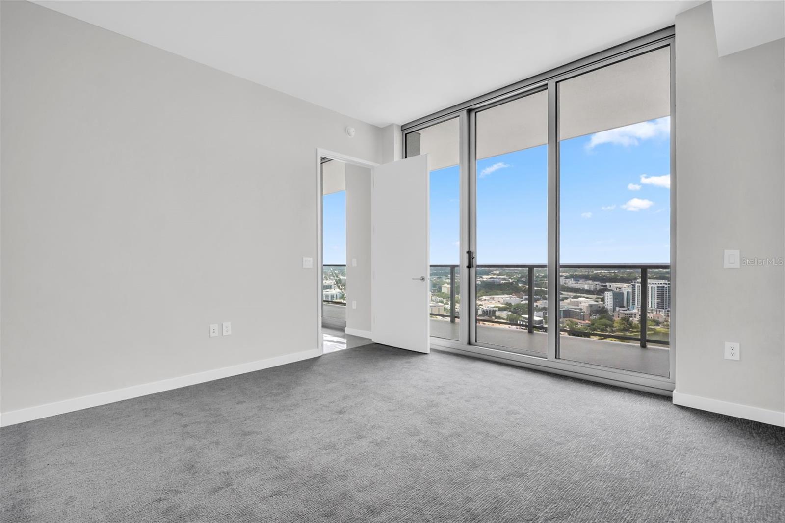 400 CENTRAL AVE #3002, ST PETERSBURG, FL, 33701