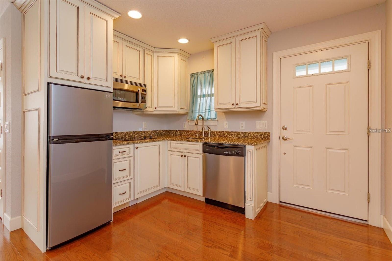 817 E LIVINGSTON ST, ORLANDO, FL, 32803