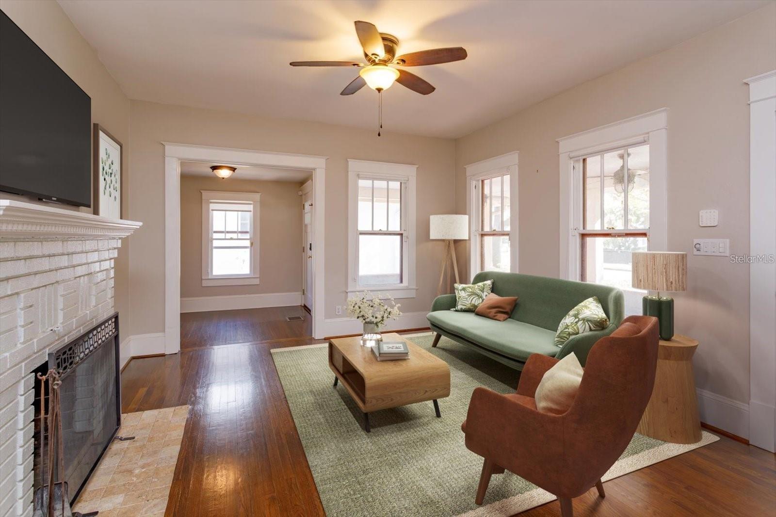 817 E LIVINGSTON ST, ORLANDO, FL, 32803