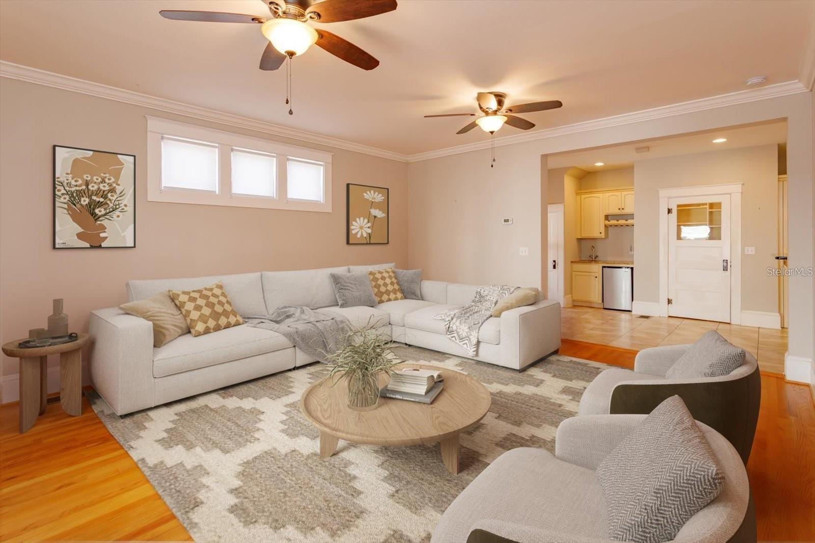 817 E LIVINGSTON ST, ORLANDO, FL, 32803